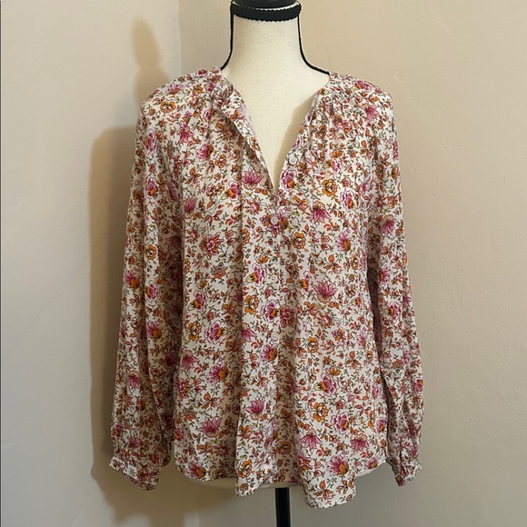 Old Navy Floral Boho Top. NWT. - Picture 12 of 14